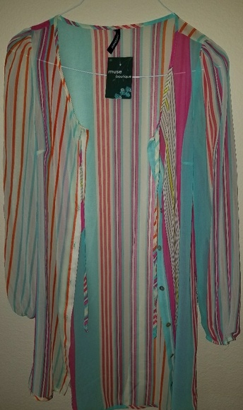 Shirt - Picture 2 of 2